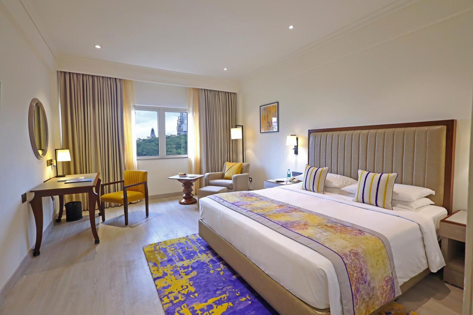 Vivanta Bengaluru Residency Road Luaran gambar